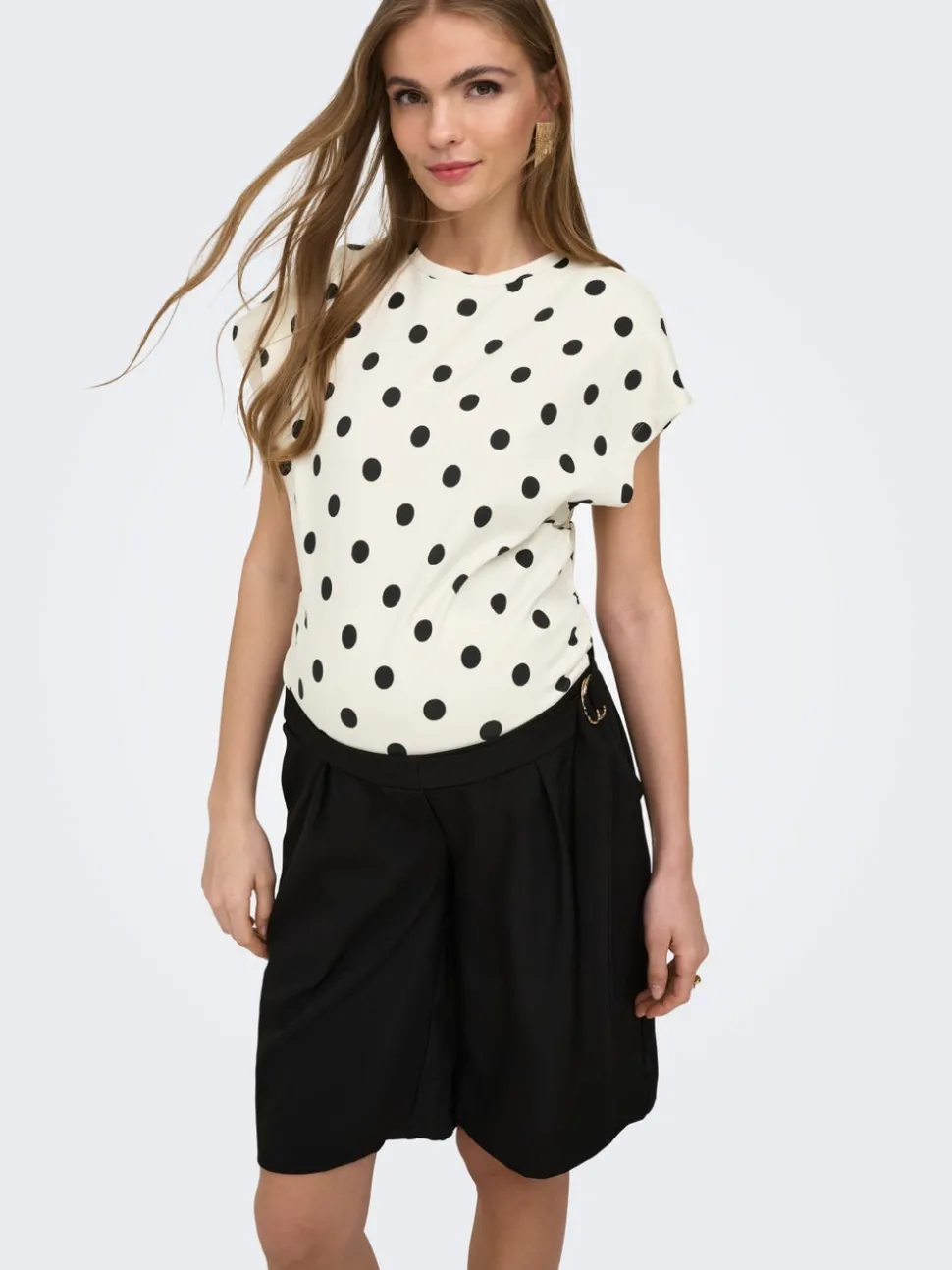 OLMLIA Top