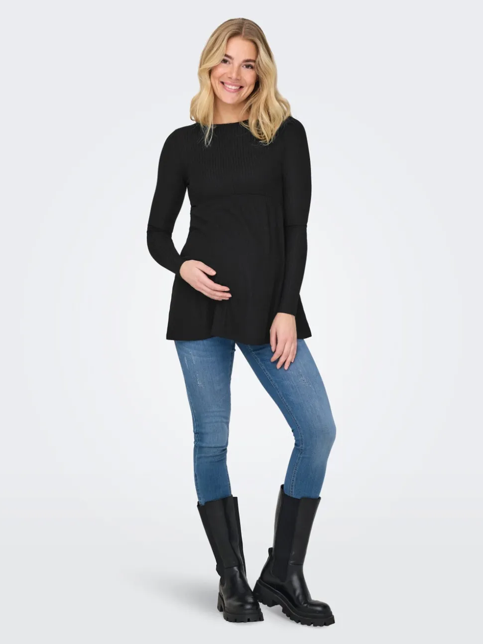 OLMMALAYA Top