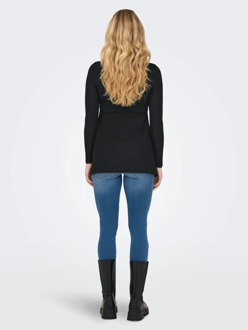 OLMMALAYA Top