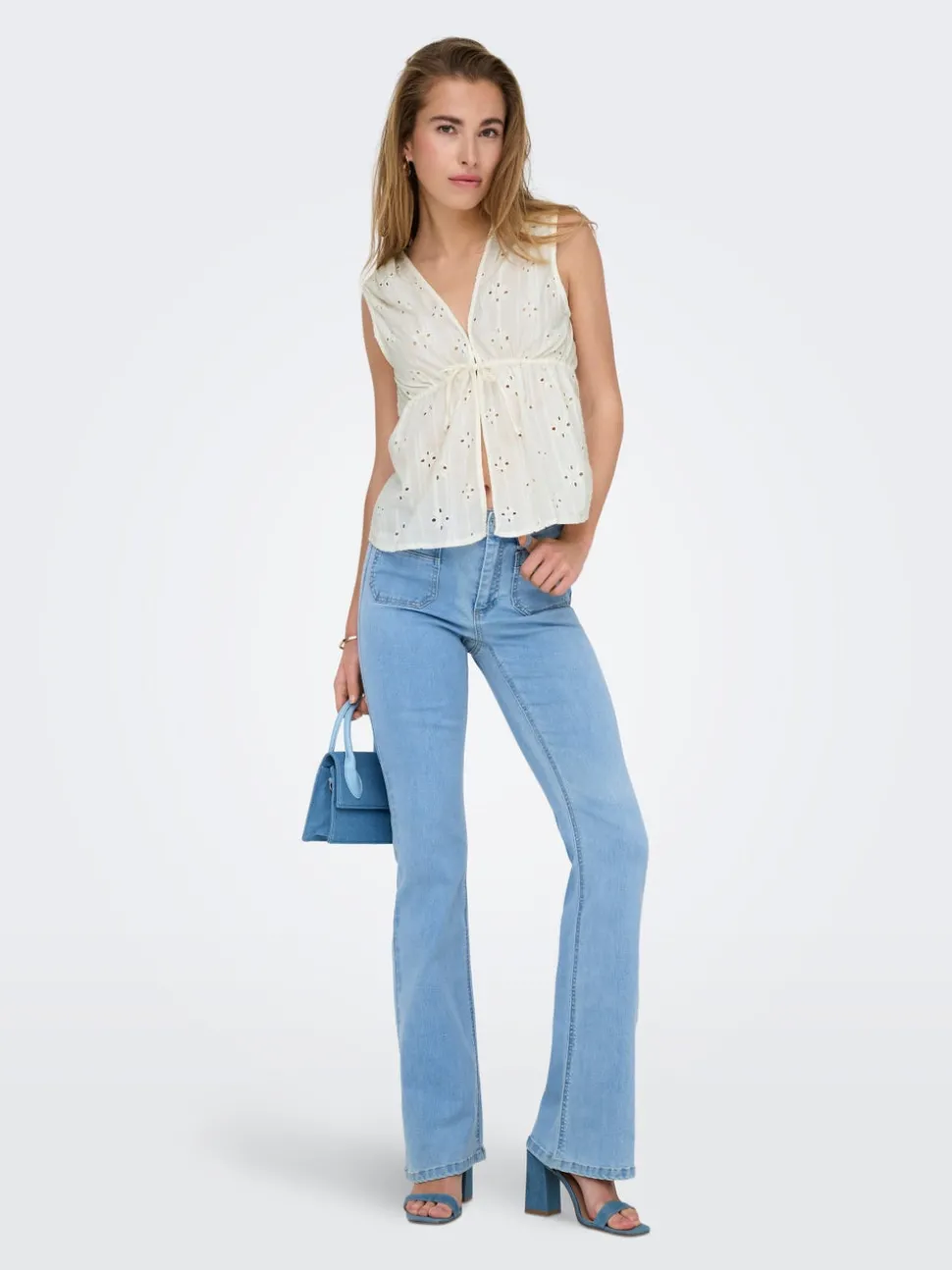 ONLASSISI Top