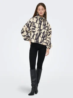 ONLBETTY Veste