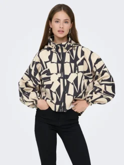 ONLBETTY Veste