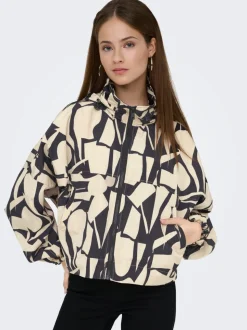 ONLBETTY Veste