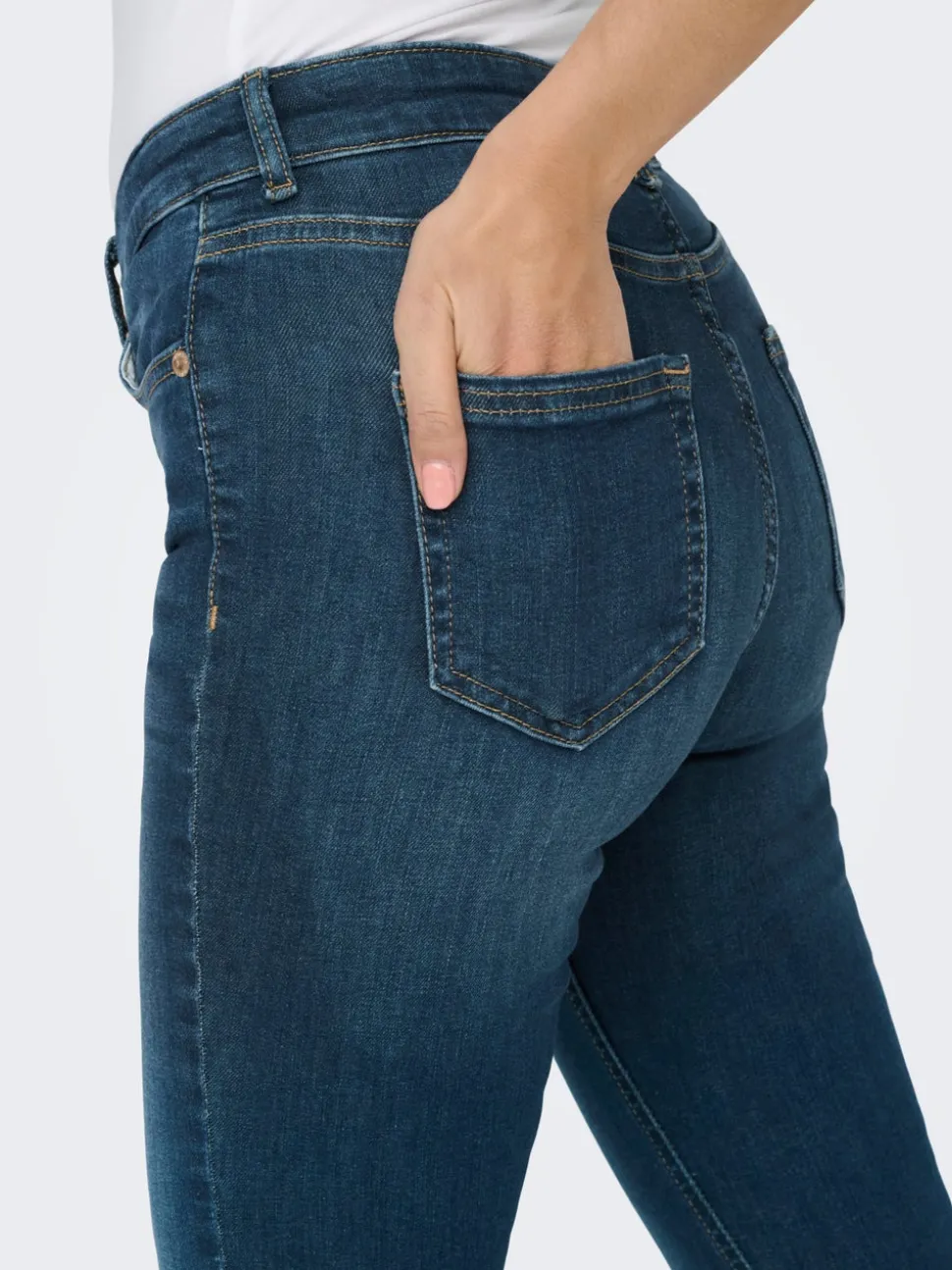 ONLBLUSH Taille moyenne Flared Fit Jeans