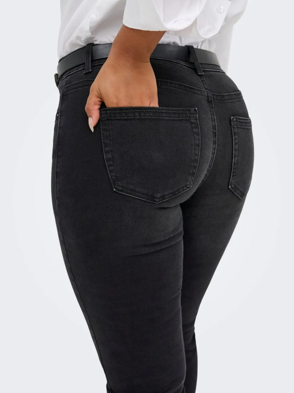 ONLBLUSH Taille moyenne Flared Fit Jeans