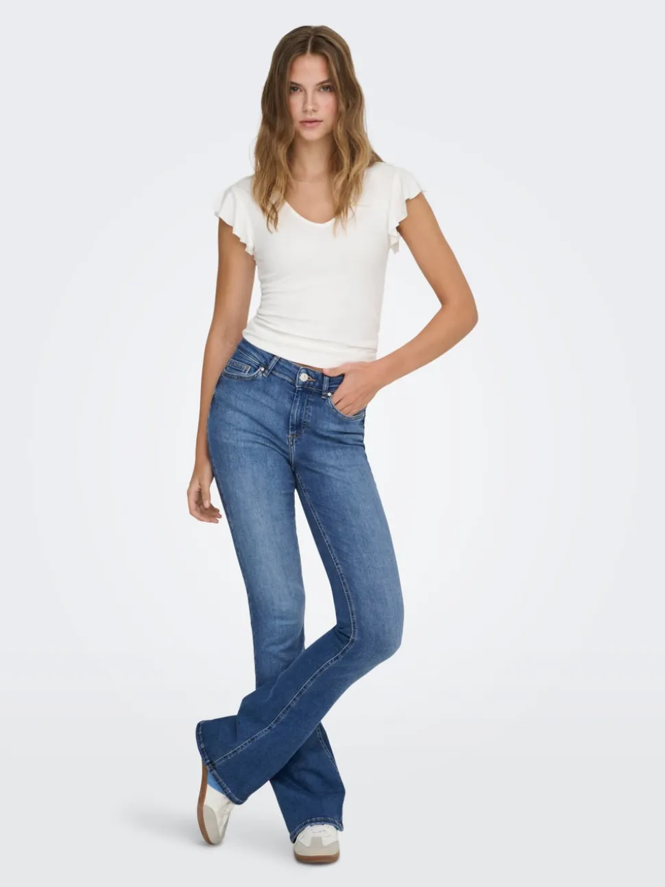 ONLBLUSH Taille moyenne Flared Fit Jeans