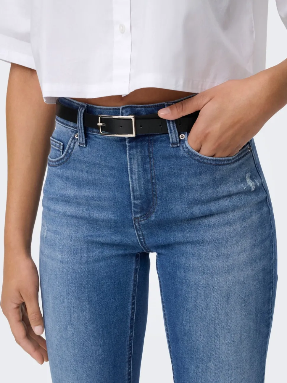 ONLBLUSH Taille moyenne Flared Fit Jeans