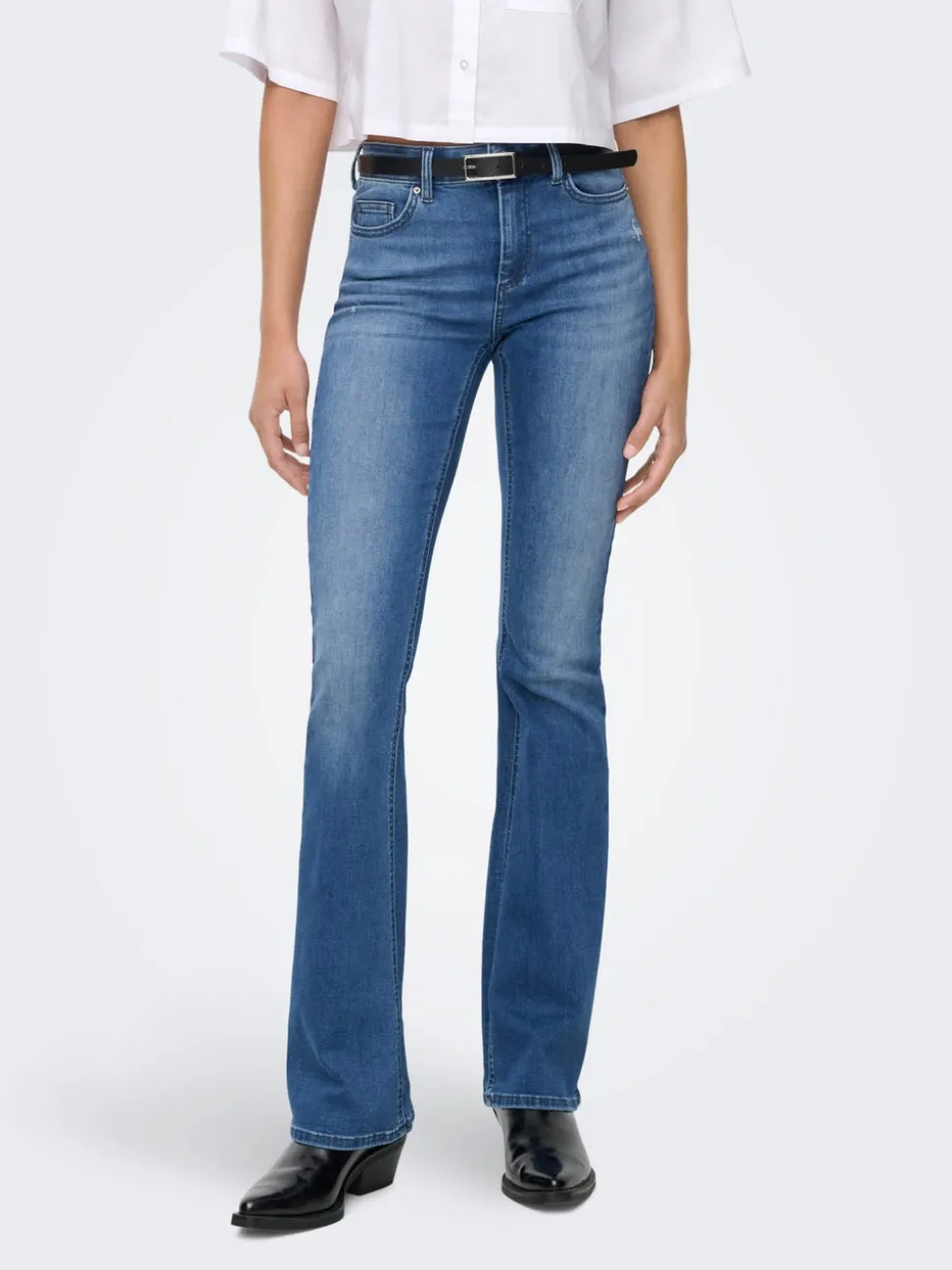 ONLBLUSH Taille moyenne Flared Fit Jeans