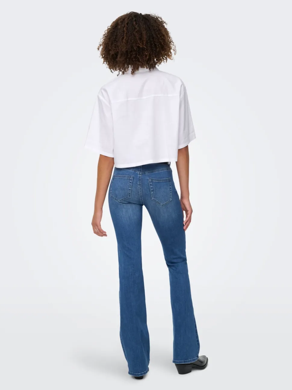 ONLBLUSH Taille moyenne Flared Fit Jeans