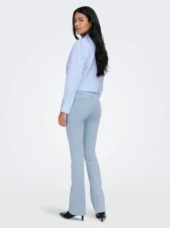 ONLBLUSH Taille moyenne Flared Fit Jeans