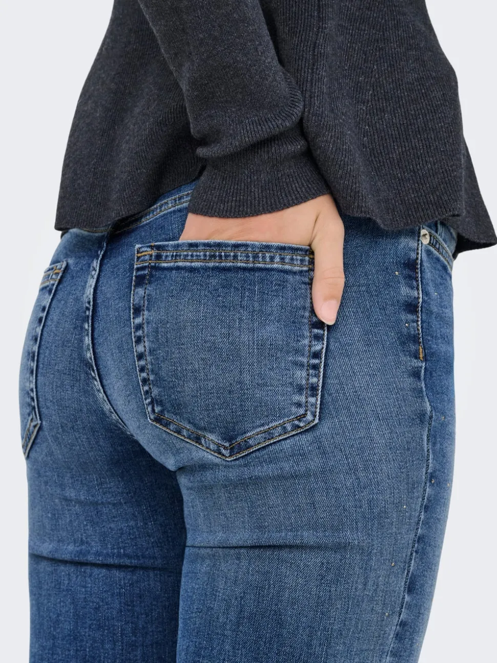 ONLBLUSH Taille moyenne Flared Fit Jeans
