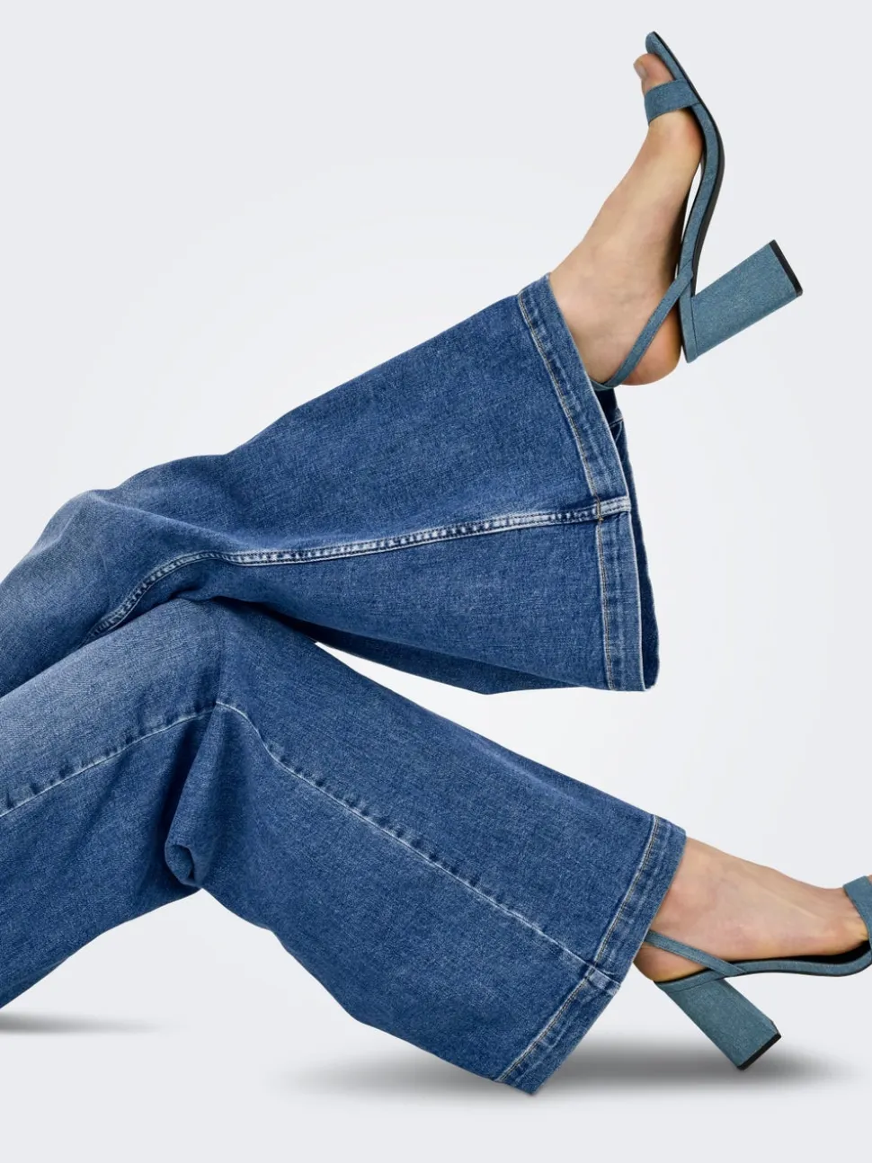 ONLCALIFORNIA Taille moyenne Wide Leg Fit Jeans