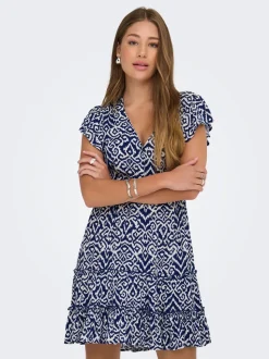ONLCLAUDETTE Robe courte