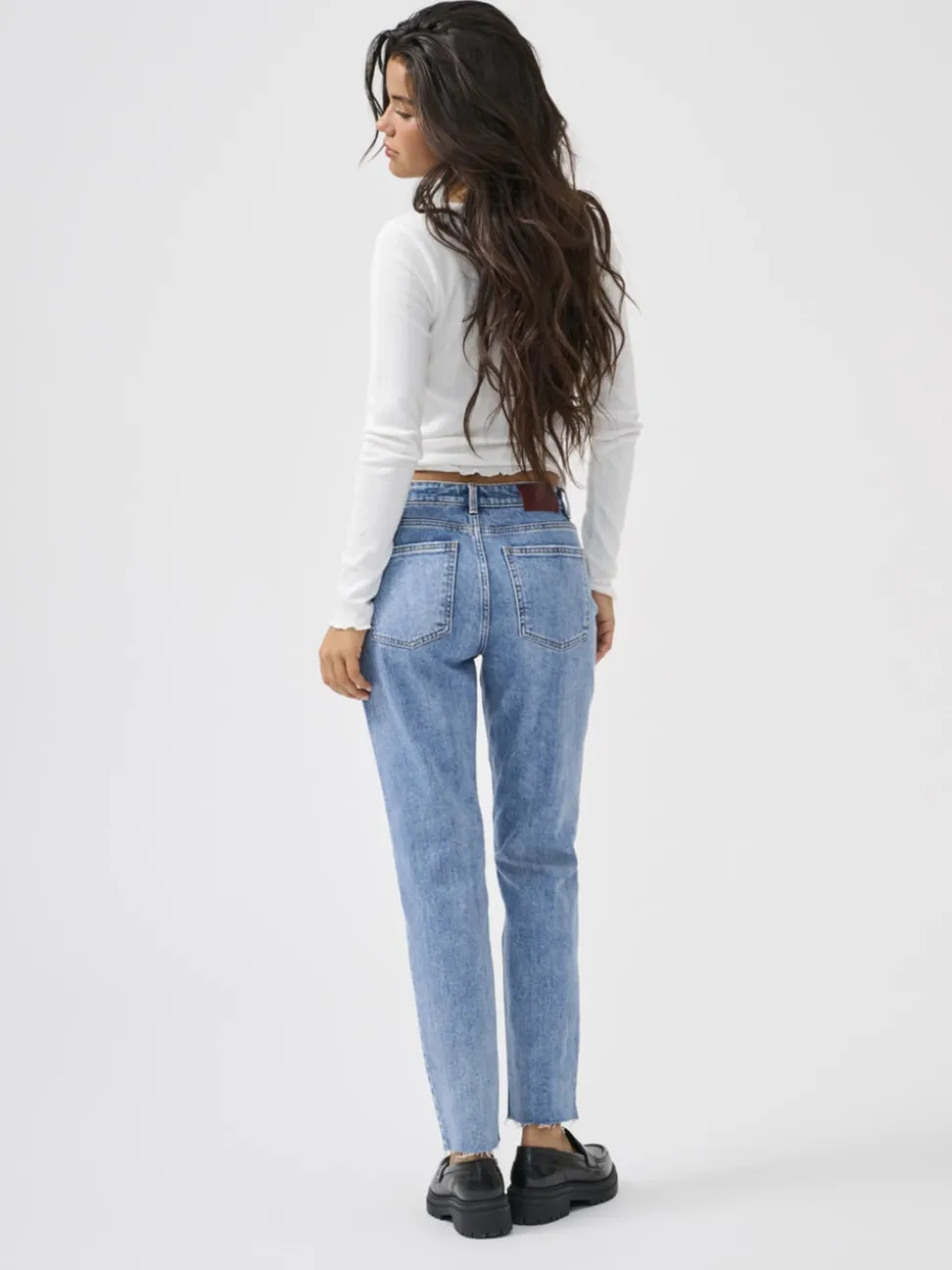 ONLEMILY Taille haute Straight Fit Court Jeans