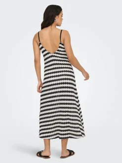 ONLEVARA Robe longue