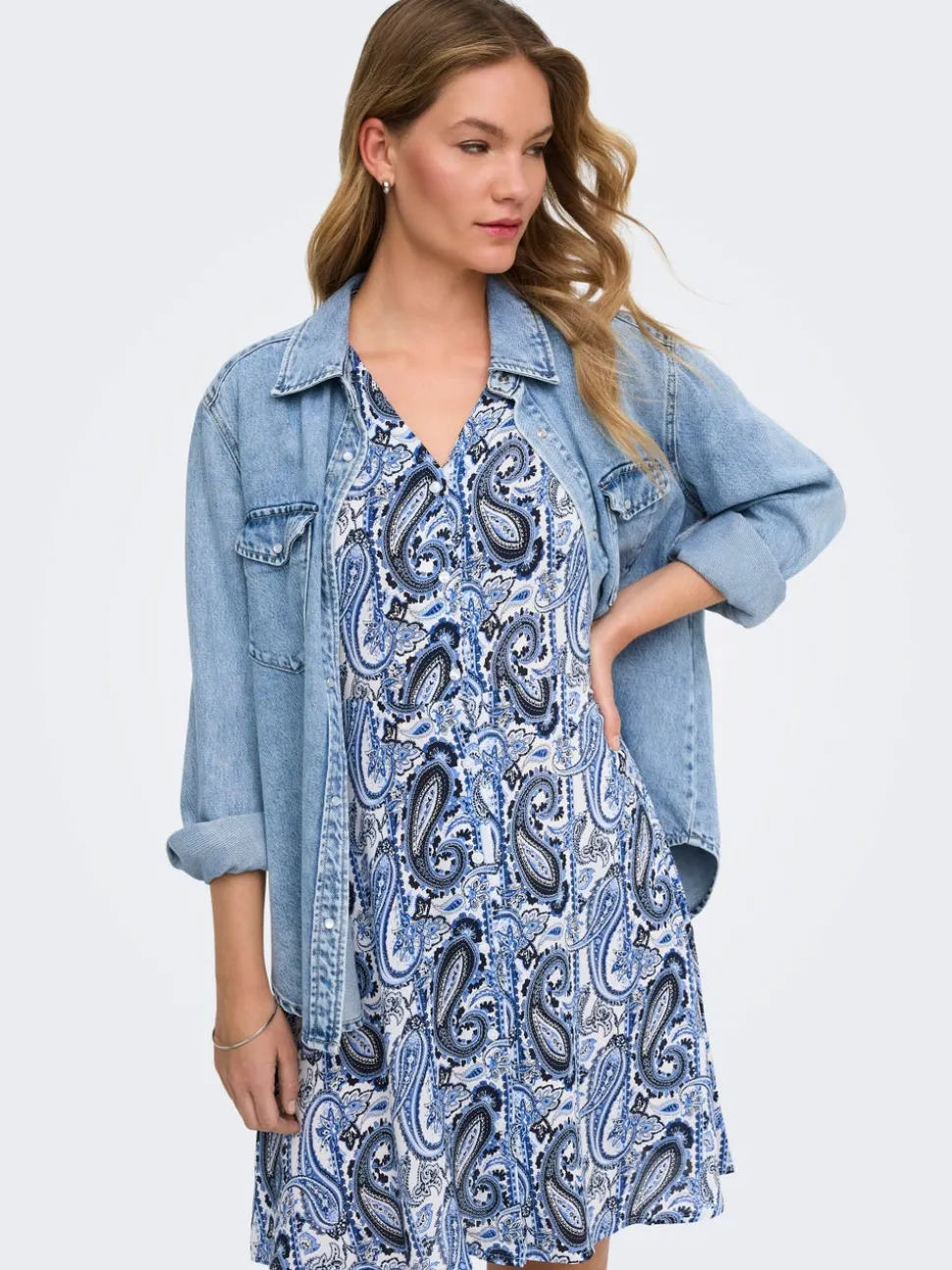 ONLEVIDA Robe courte