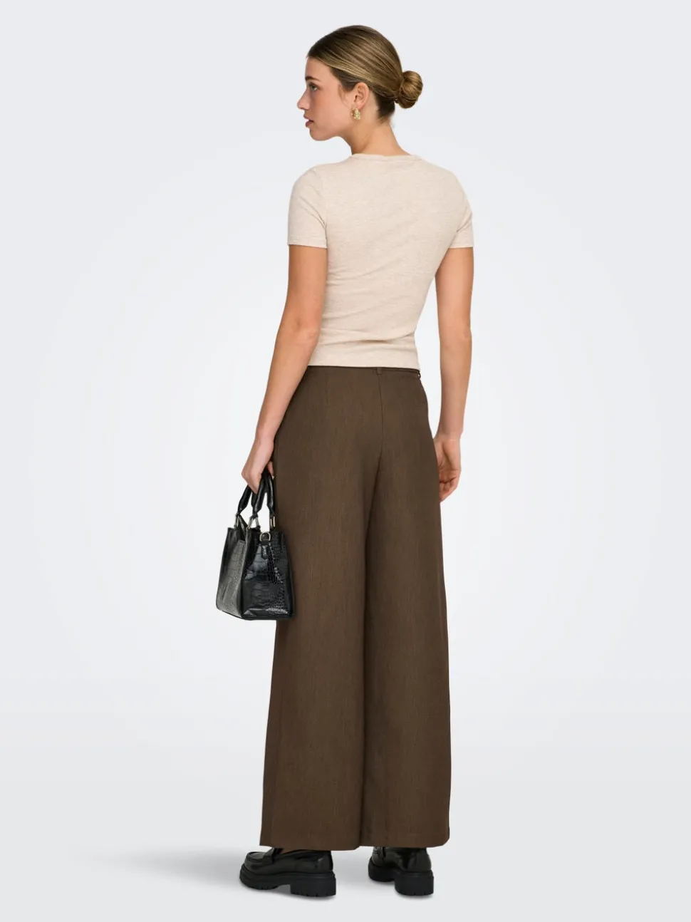 ONLHATTIE Straight Tapered Fit Pantalon