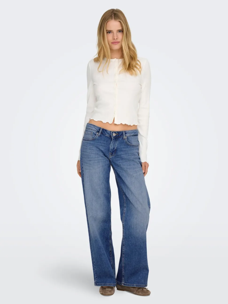 ONLJUDY-O Taille basse Straight Fit Jeans
