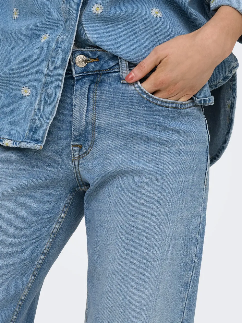 ONLJULLES Taille basse Wide Leg Fit Jeans