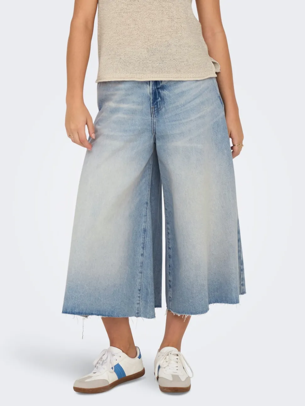 ONLLA Taille haute Wide Leg Fit Long Jeans