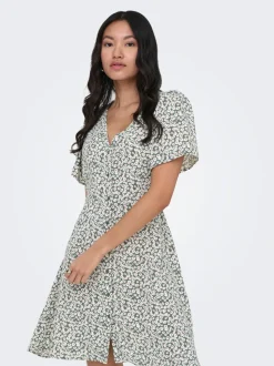 ONLLUCA Robe courte
