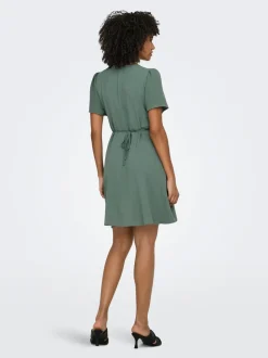 ONLLUCA Robe courte