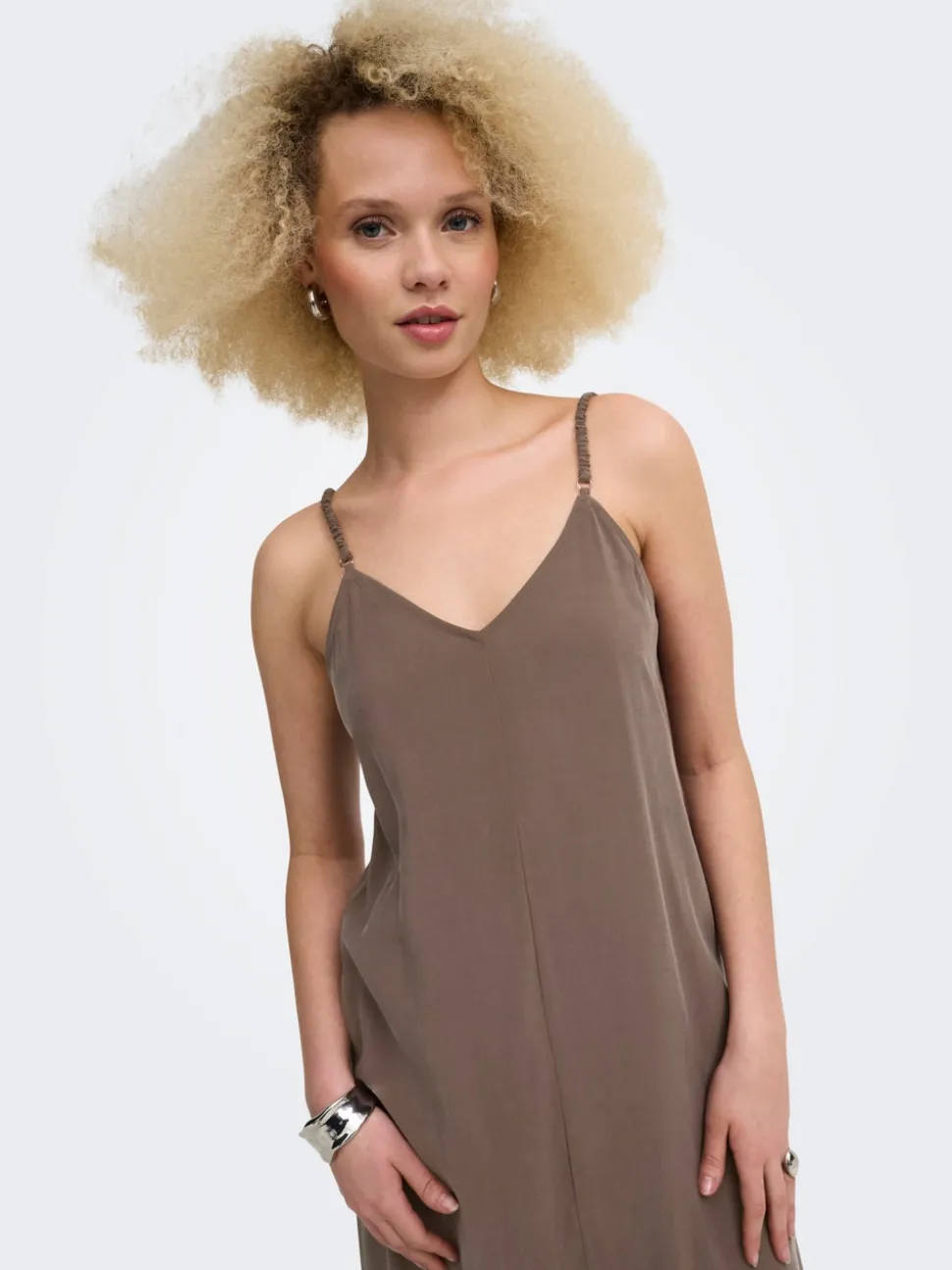 ONLMADELI Robe longue