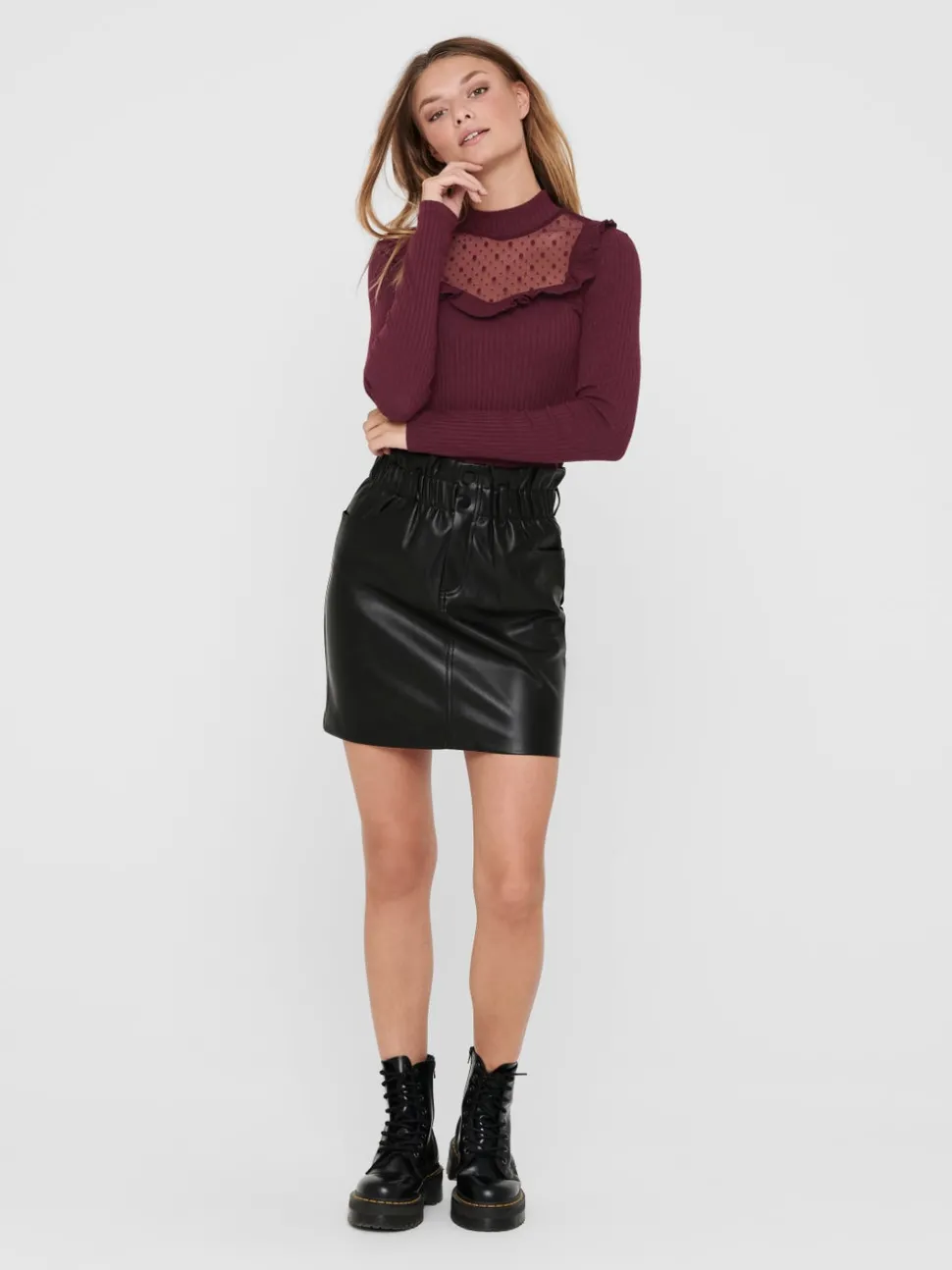 ONLMAIYA-MIRI mini-jupe en simili cuir