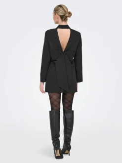 ONLMALIKA Robe courte