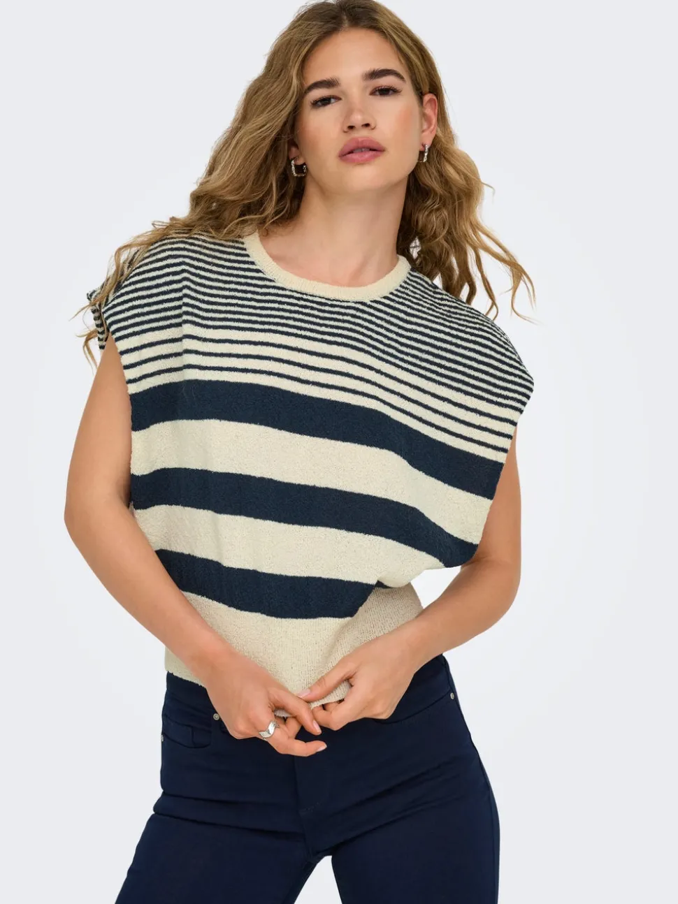 ONLMIA Top