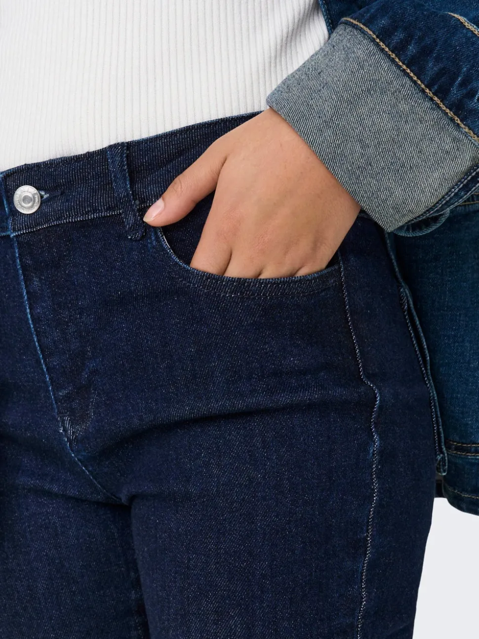 ONLMILA Taille moyenne Flared Fit Jeans