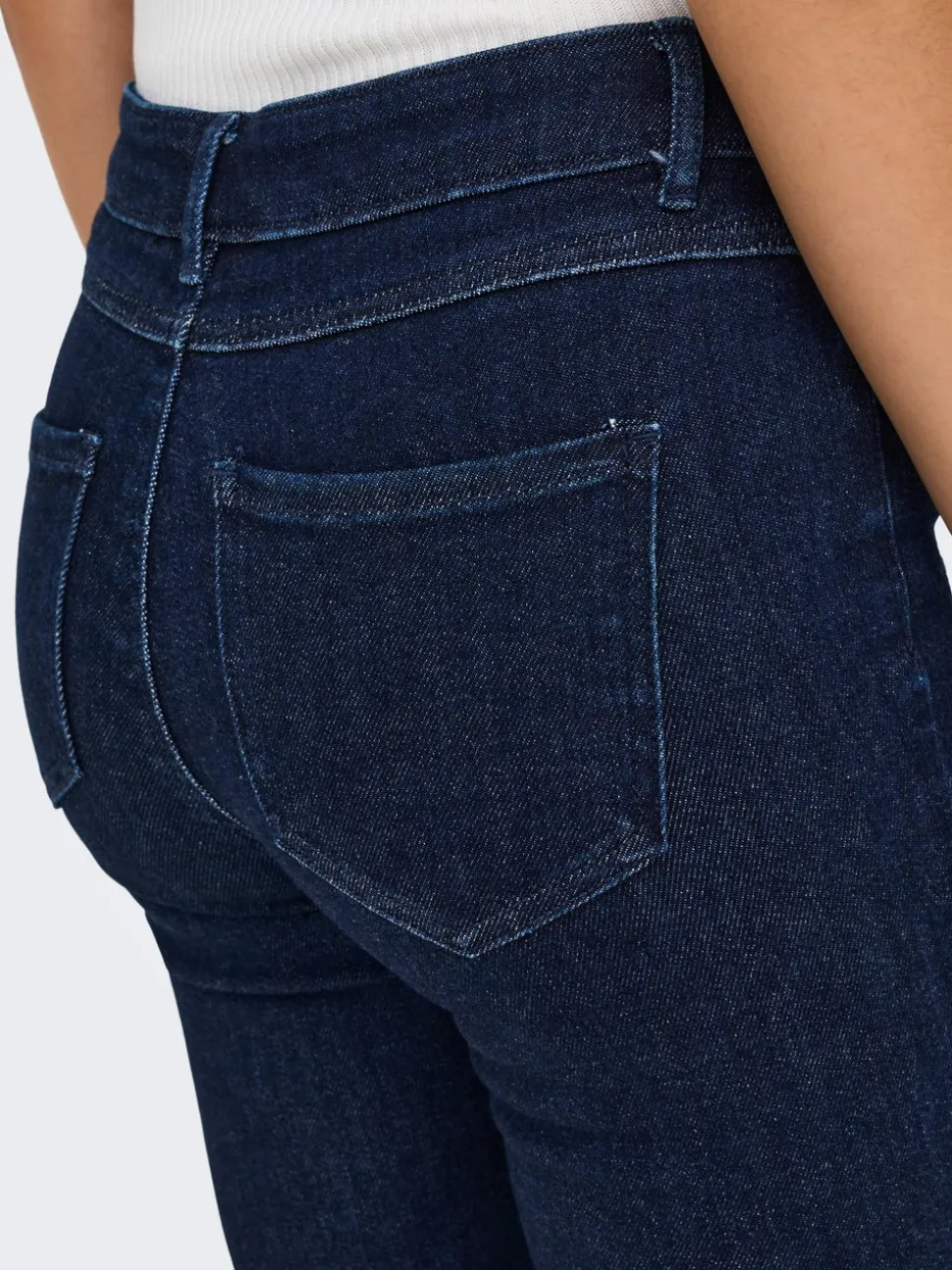 ONLMILA Taille moyenne Flared Fit Jeans