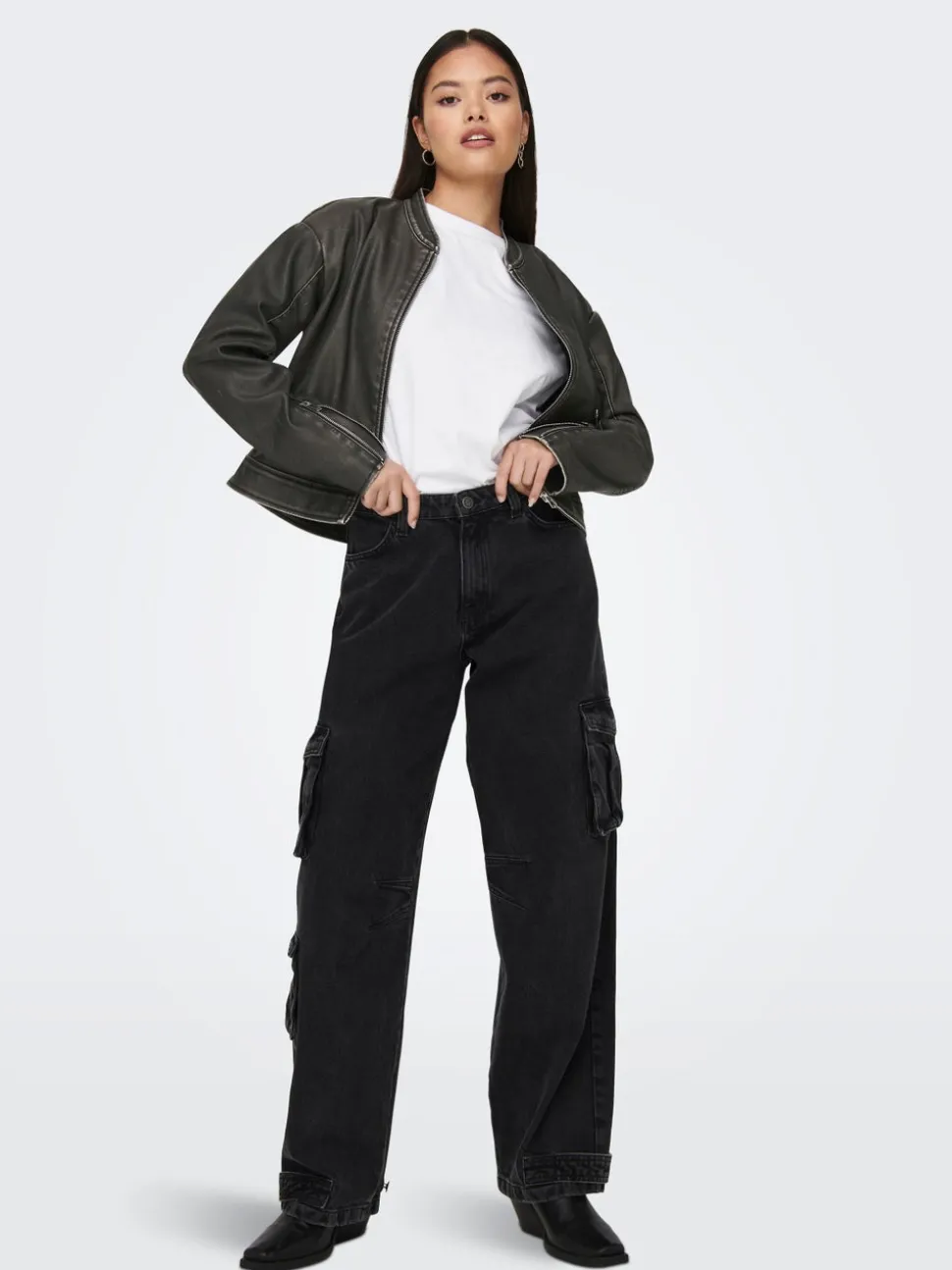 ONLMINDY Veste en cuir synthétique