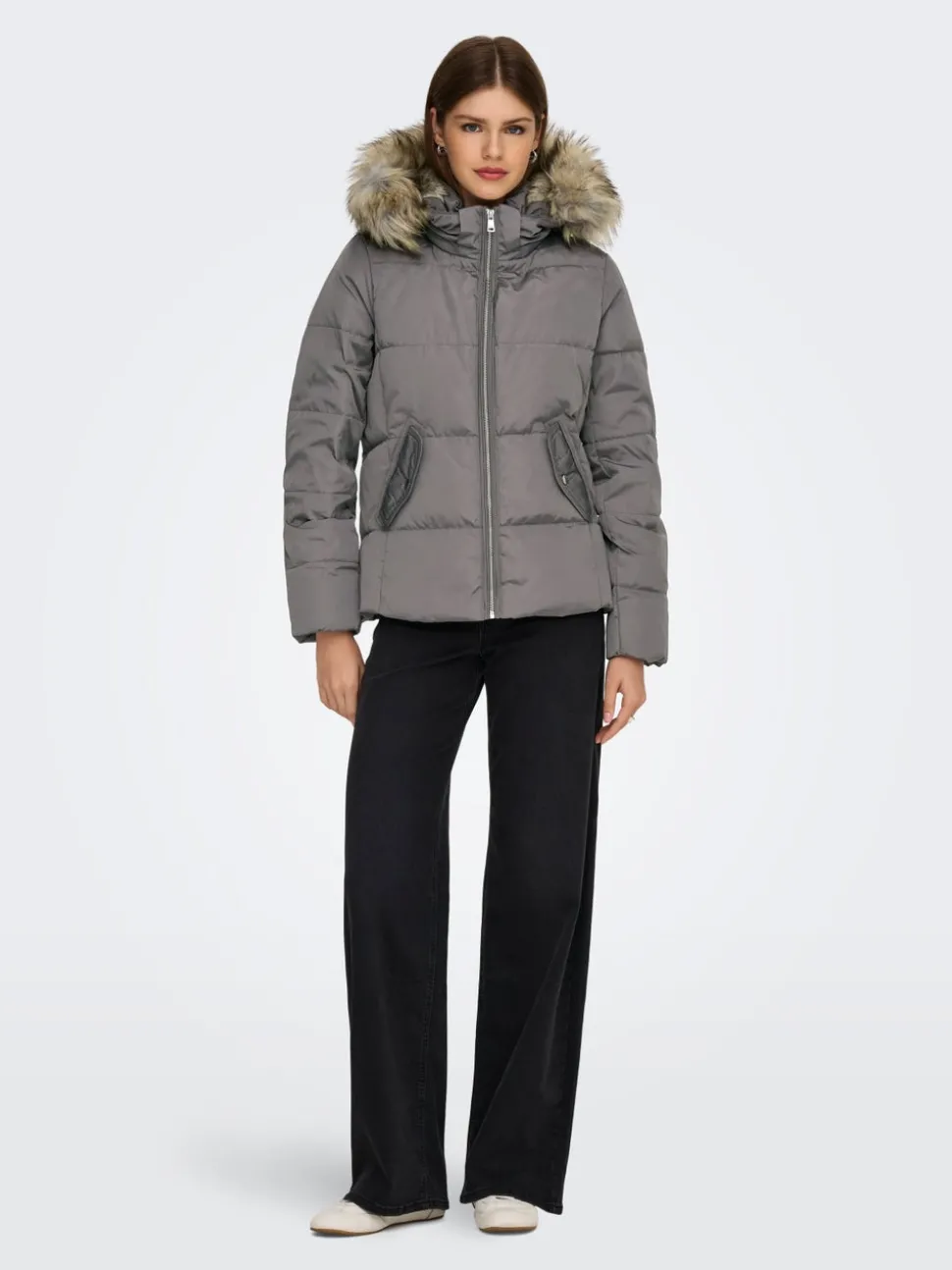 ONLNEWRHODA Veste