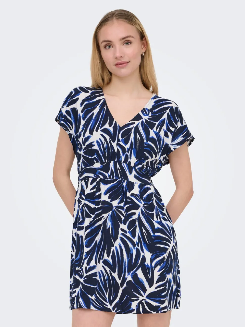 ONLNOVA Robe courte