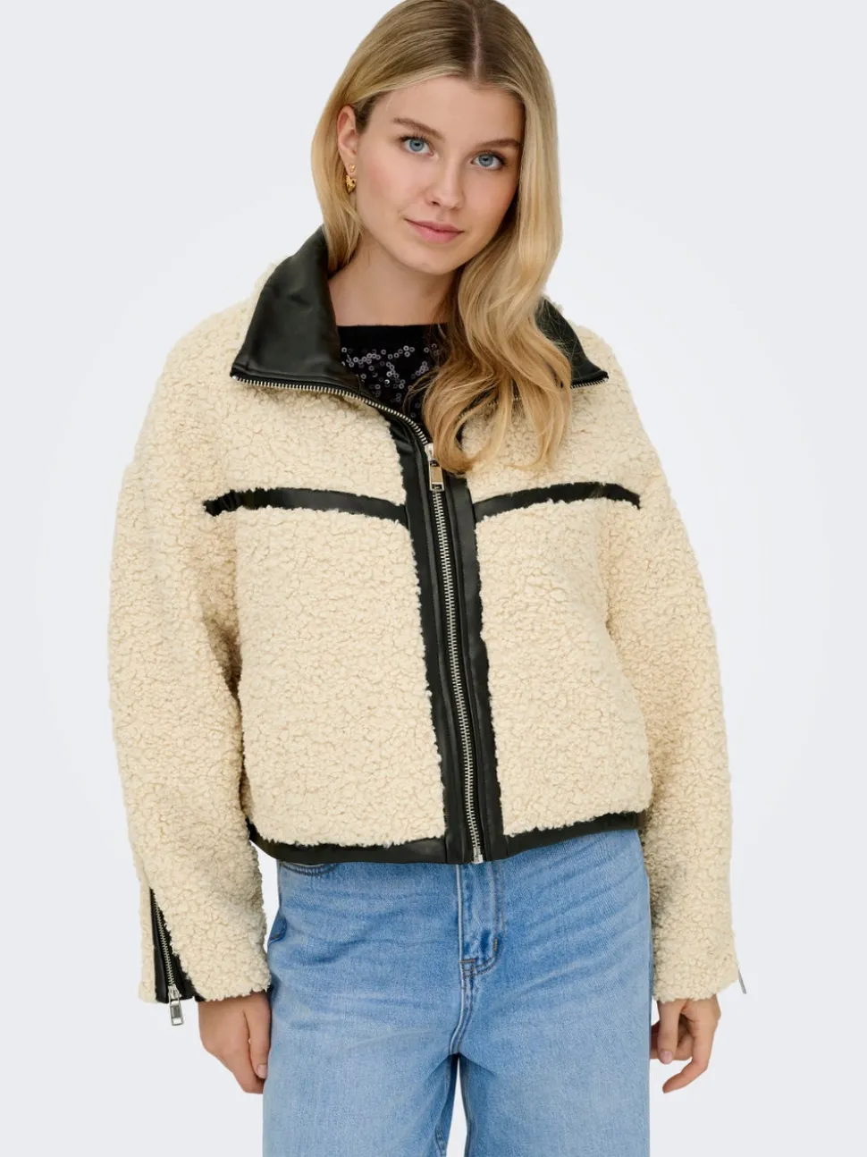ONLPATTI Veste