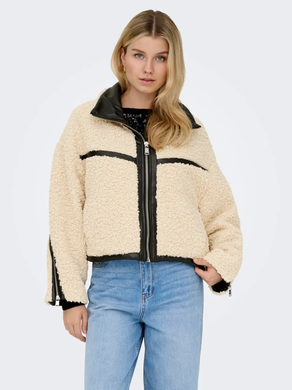 ONLPATTI Veste