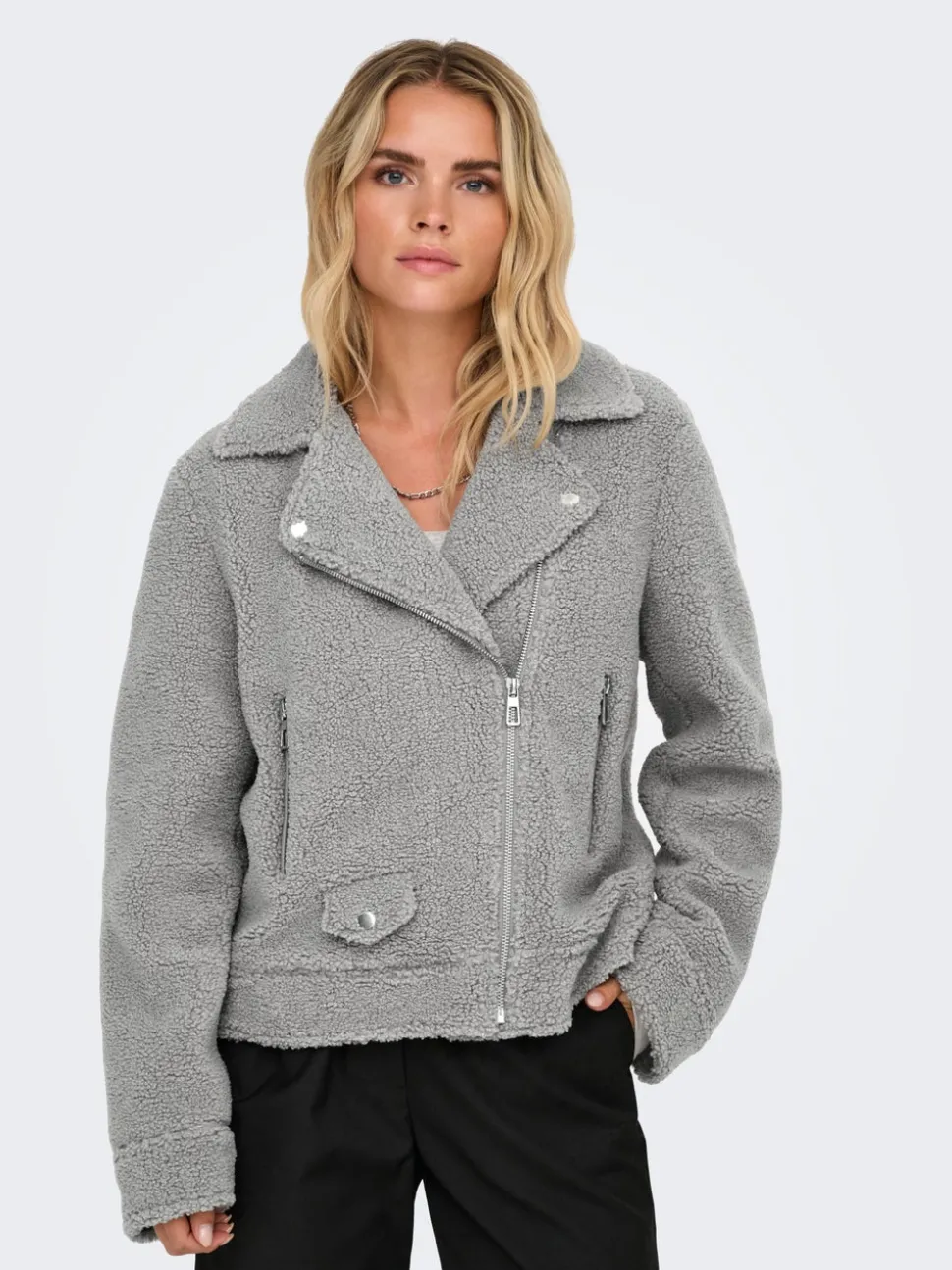 ONLRIO Veste