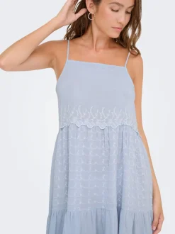 ONL30 Robe courte