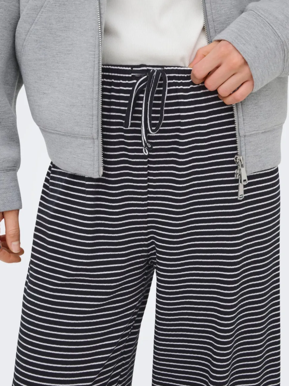 ONLSAGA Loose Fit Pantalon en maille