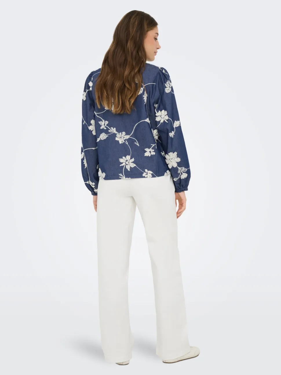 ONLSAKA Top