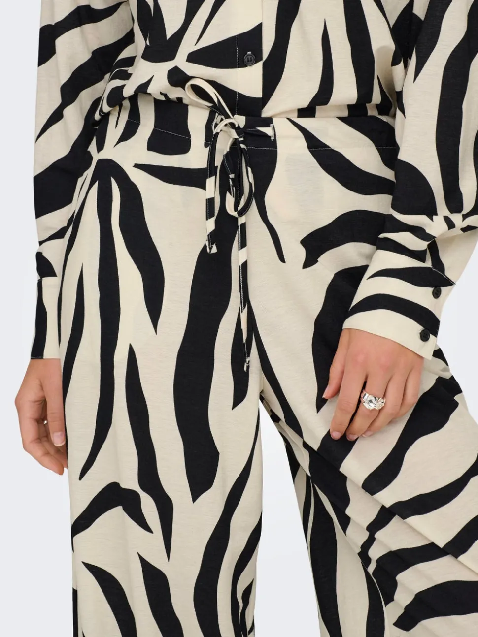 ONLSAKURA Loose Fit Pantalon