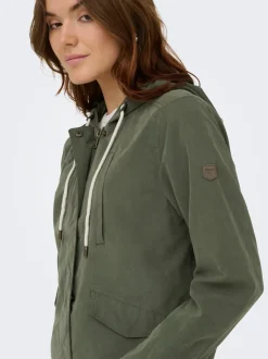 ONLSKYLAR Veste
