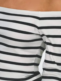 ONLTALA Top