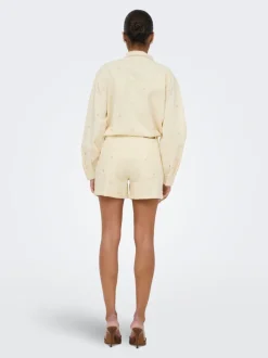 ONLVEGA Taille haute Mom Fit Short
