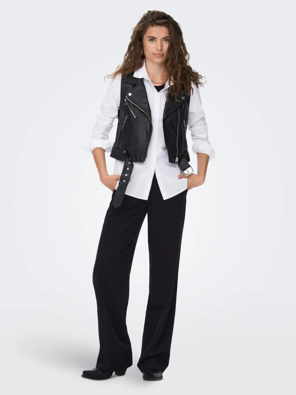 ONLVERA Veste en cuir synthétique