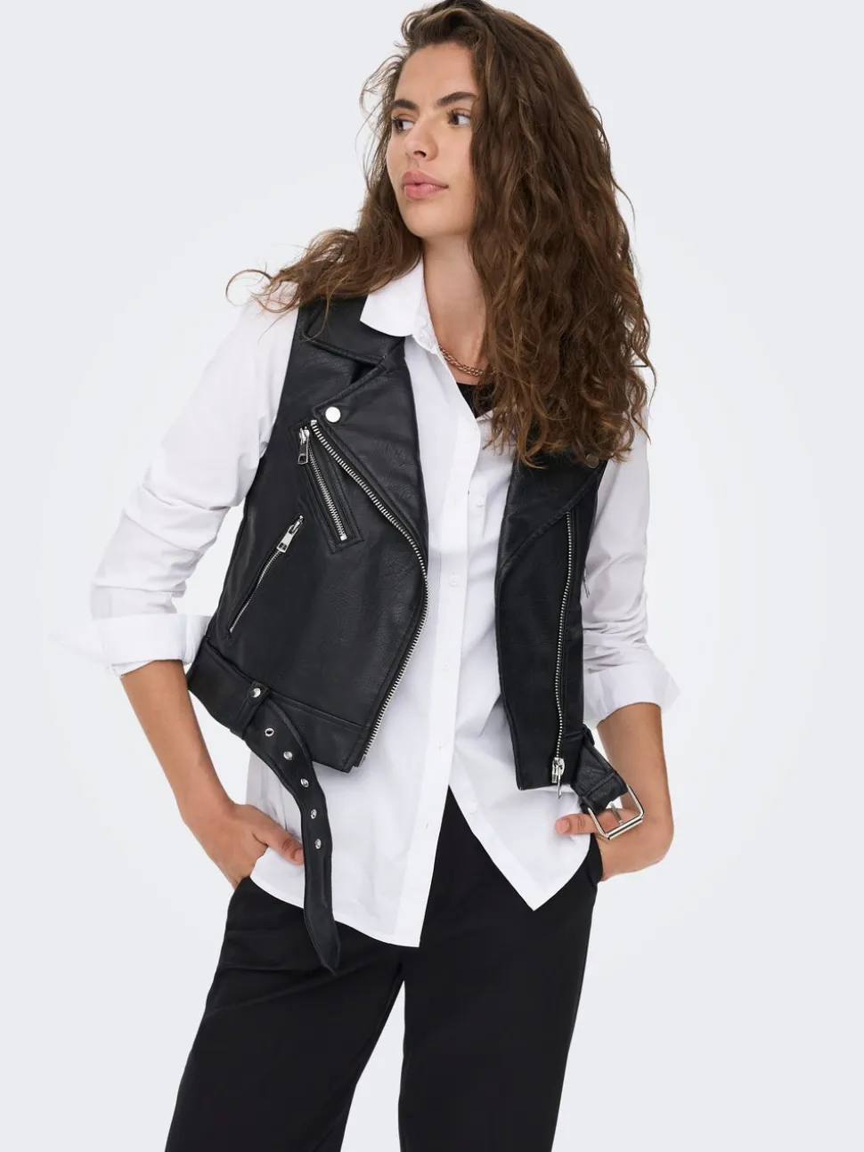ONLVERA Veste en cuir synthétique