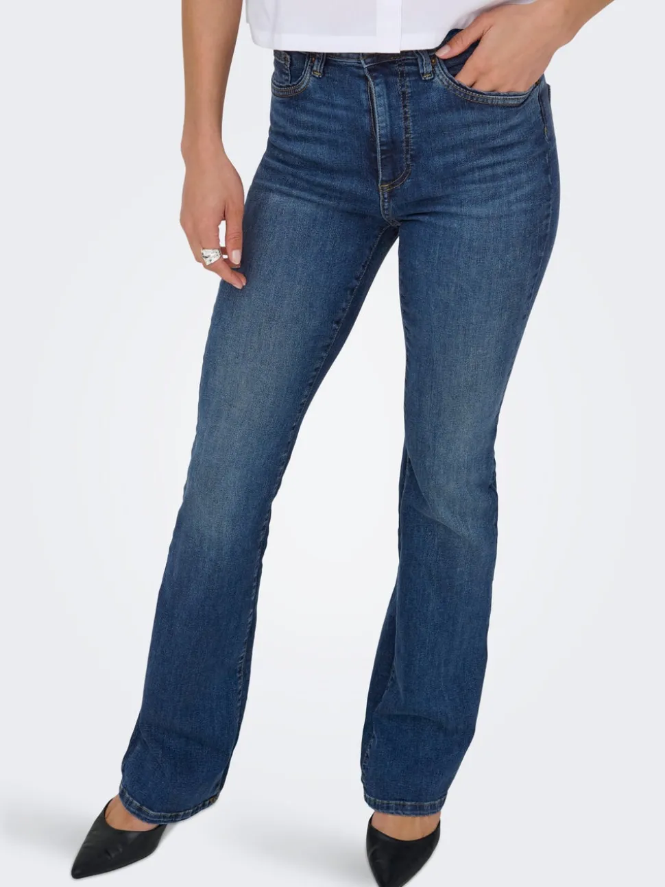 ONLWAUW Taille haute Flared Fit Jeans