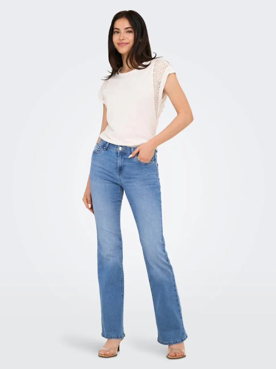 ONLWOW Taille moyenne Flared Fit Jeans