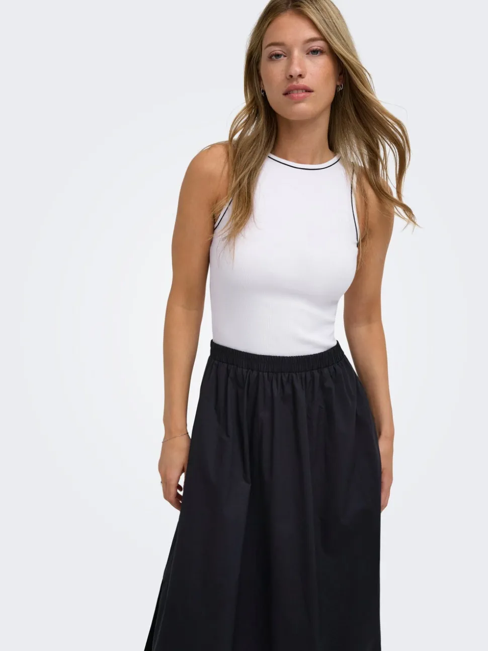 ONLZAYA Robe longue
